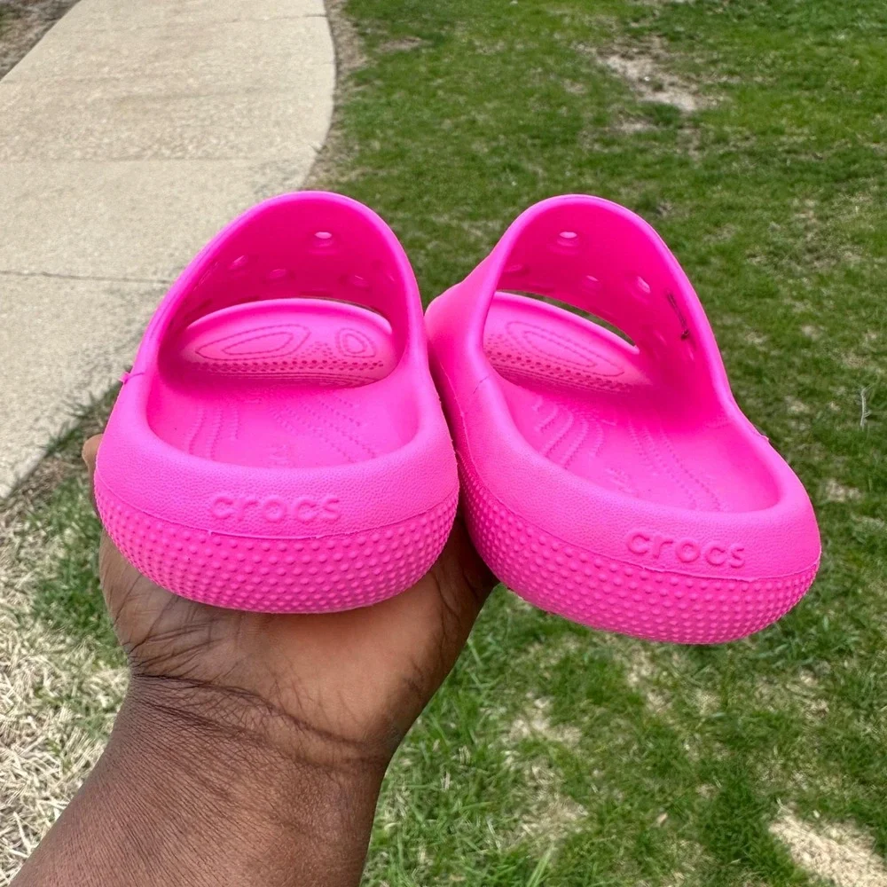 Crocs‎ Classic Slide V2 Little Kids Sandals Size J2 Pink